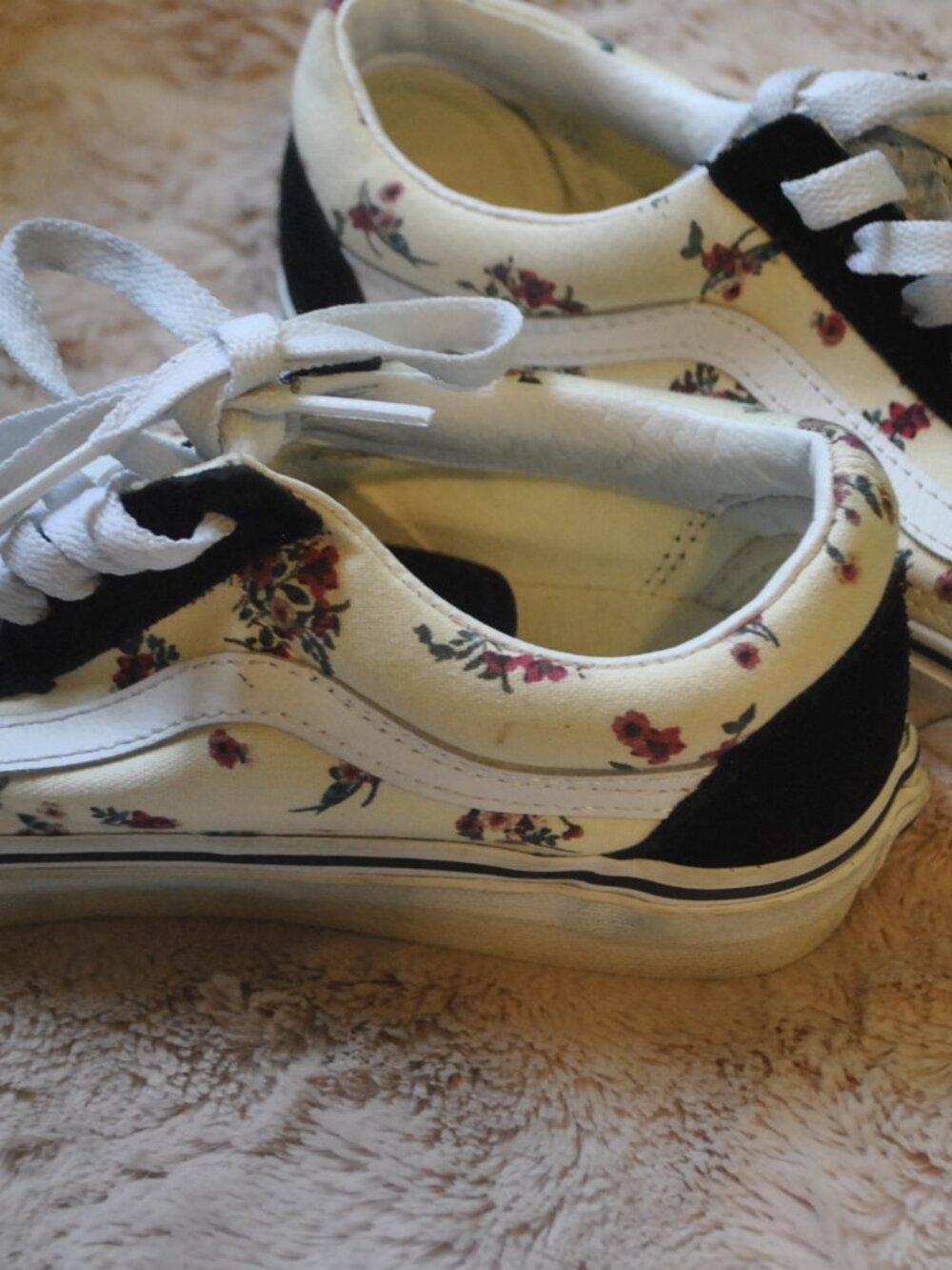 Vans Old Skool Ditsy Floral Sneakers Women’s 5.5 w/ Box - Picture 5 of 9